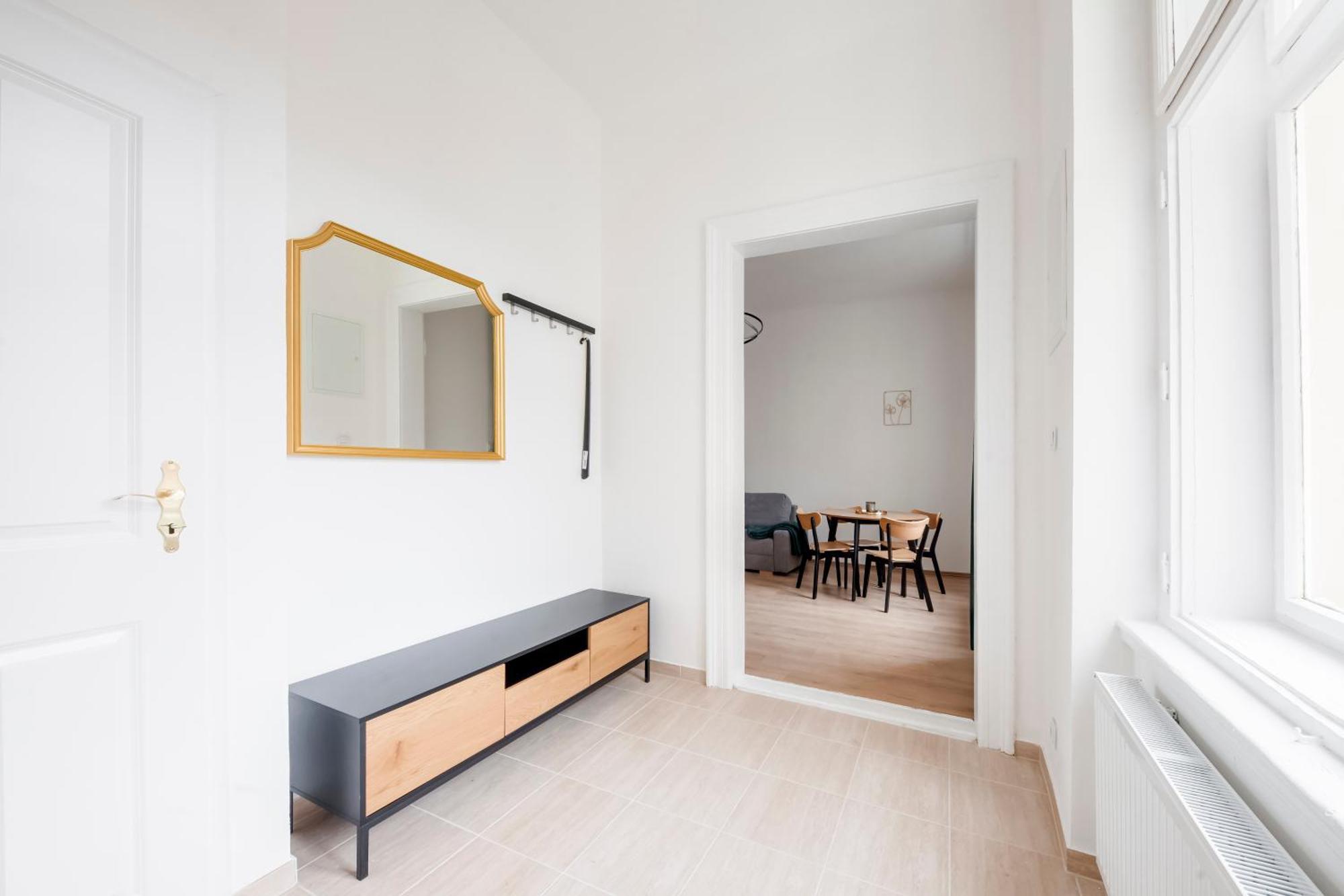 City Center Premium Apartment Prag Exteriör bild